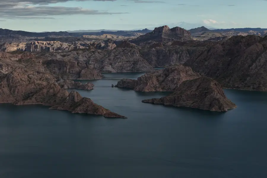 Vista panorámica del Lago Los Reyunos